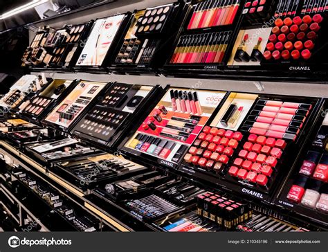 chanel makeup jobs uk|Chanel makeup stockists UK.